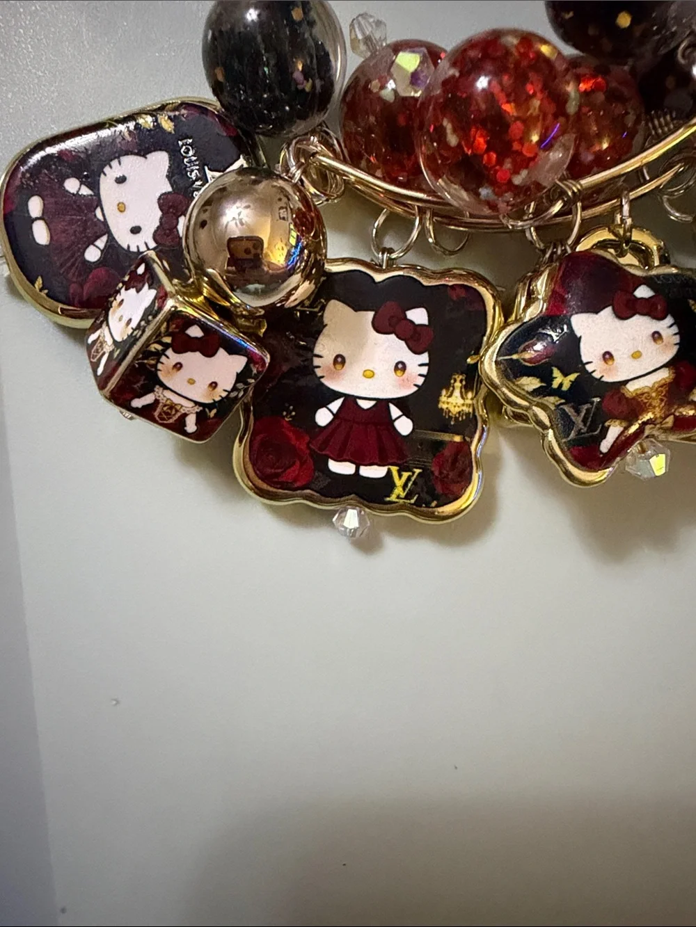 Hello Kitty Charm Hoop bracelet in Red and Black